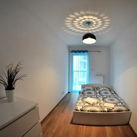 Apartament Royal - Kępa Mieszczańska *